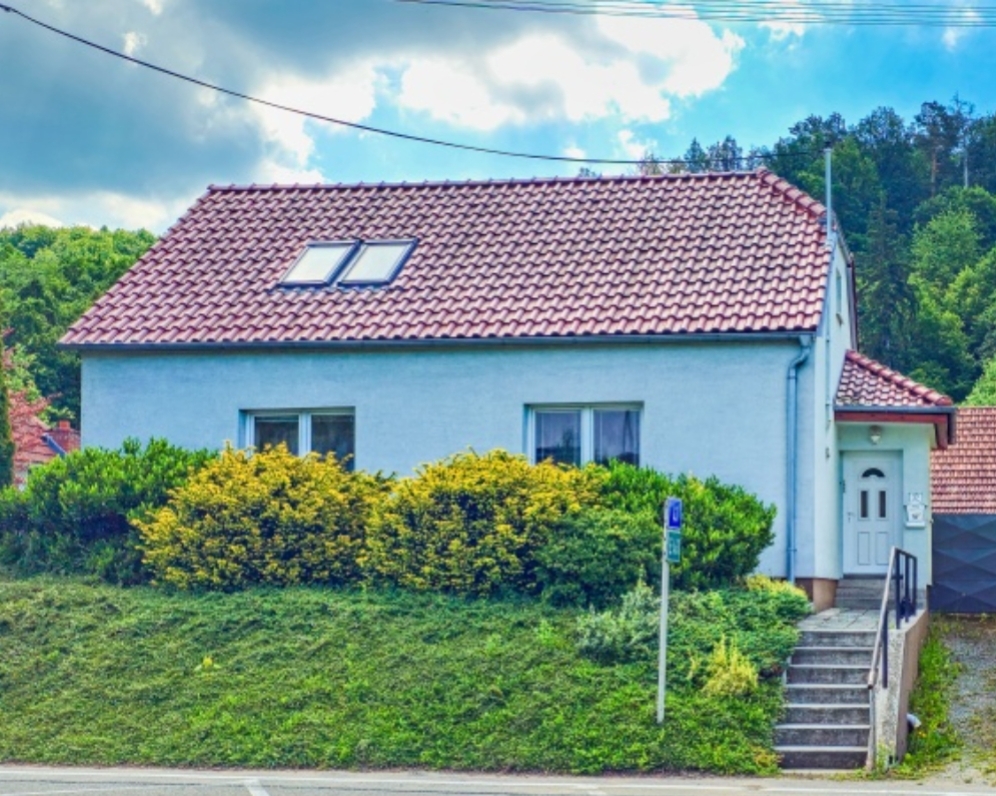 Dvougenerační RD Lažany (2024)